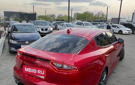 KIA Stinger I, 2018 год, 2 500 000 рублей, 7 фотография