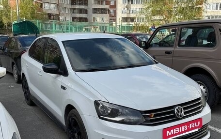 Volkswagen Polo VI (EU Market), 2017 год, 1 300 000 рублей, 2 фотография
