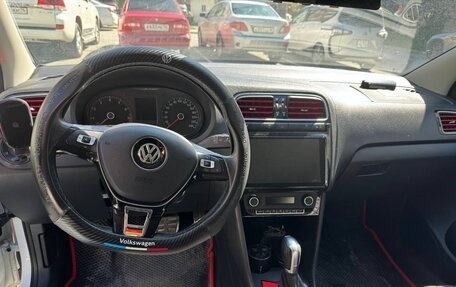 Volkswagen Polo VI (EU Market), 2017 год, 1 300 000 рублей, 6 фотография