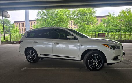 Infiniti QX60 I рестайлинг, 2017 год, 3 050 000 рублей, 5 фотография