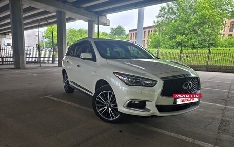 Infiniti QX60 I рестайлинг, 2017 год, 3 050 000 рублей, 9 фотография