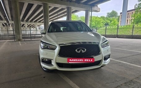Infiniti QX60 I рестайлинг, 2017 год, 3 050 000 рублей, 10 фотография