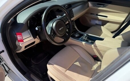 Jaguar XF II, 2016 год, 1 945 000 рублей, 6 фотография