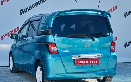 Honda Freed I, 2012 год, 1 300 000 рублей, 6 фотография