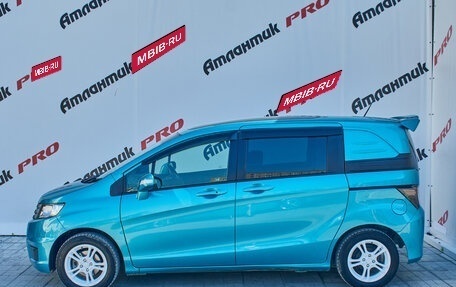Honda Freed I, 2012 год, 1 300 000 рублей, 7 фотография