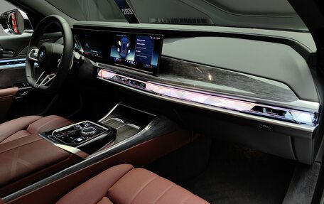BMW 7 серия, 2024 год, 15 500 000 рублей, 24 фотография