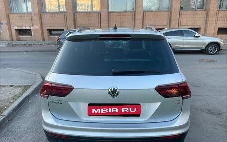 Volkswagen Tiguan II, 2017 год, 2 000 000 рублей, 5 фотография