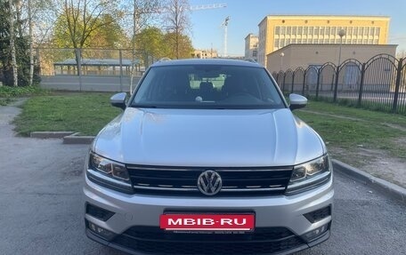 Volkswagen Tiguan II, 2017 год, 2 000 000 рублей, 8 фотография