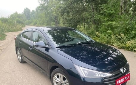 Hyundai Elantra VI рестайлинг, 2019 год, 1 598 000 рублей, 4 фотография