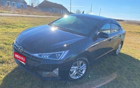 Hyundai Elantra VI рестайлинг, 2019 год, 1 598 000 рублей, 3 фотография