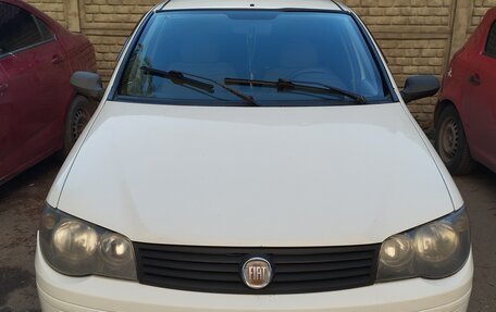 Fiat Albea I рестайлинг, 2010 год, 300 000 рублей, 1 фотография