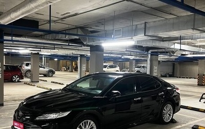 Toyota Camry, 2018 год, 2 090 000 рублей, 1 фотография
