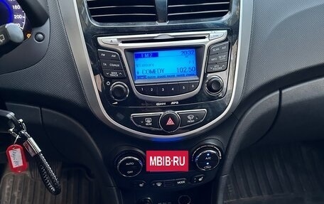 Hyundai Solaris II рестайлинг, 2012 год, 670 000 рублей, 8 фотография