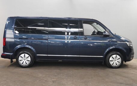 Volkswagen Caravelle T6 рестайлинг, 2021 год, 5 570 000 рублей, 4 фотография