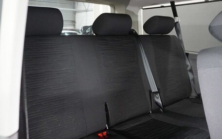 Volkswagen Caravelle T6 рестайлинг, 2021 год, 5 570 000 рублей, 14 фотография