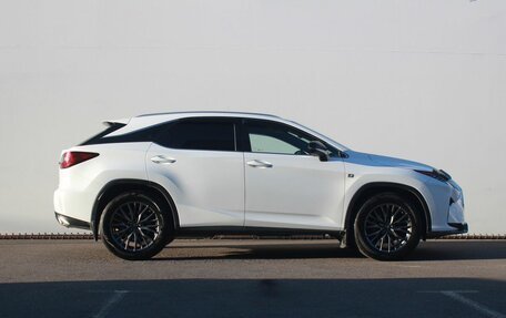 Lexus RX IV рестайлинг, 2017 год, 4 450 000 рублей, 6 фотография