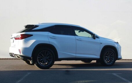 Lexus RX IV рестайлинг, 2017 год, 4 450 000 рублей, 5 фотография