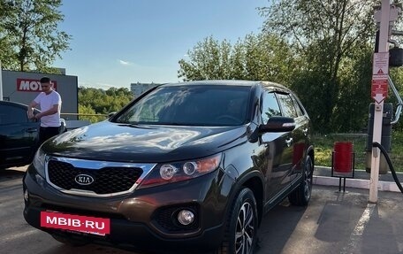 KIA Sorento II рестайлинг, 2010 год, 1 100 000 рублей, 2 фотография