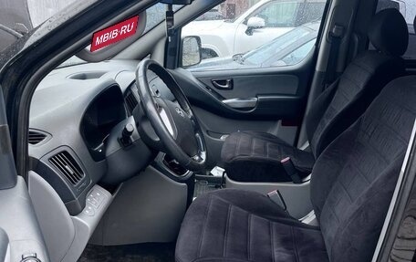 Hyundai H-1 II рестайлинг, 2008 год, 1 100 000 рублей, 4 фотография