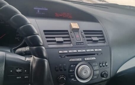 Mazda 3, 2011 год, 1 100 000 рублей, 11 фотография