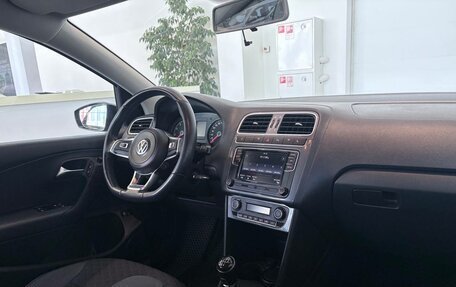 Volkswagen Polo VI (EU Market), 2018 год, 1 325 000 рублей, 13 фотография