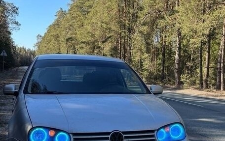 Volkswagen Golf IV, 2002 год, 400 000 рублей, 2 фотография