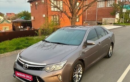 Toyota Camry, 2016 год, 2 350 000 рублей, 12 фотография