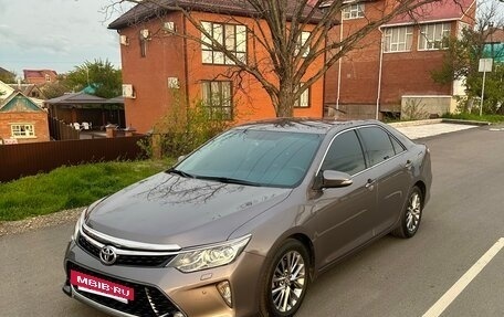 Toyota Camry, 2016 год, 2 350 000 рублей, 7 фотография