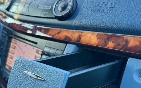 Mercedes-Benz E-Класс, 2004 год, 999 000 рублей, 24 фотография