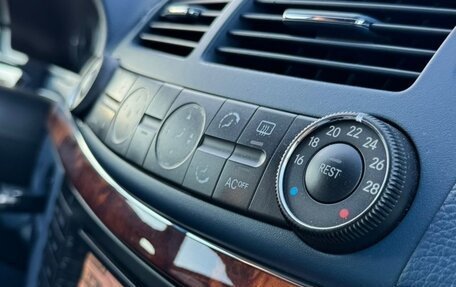 Mercedes-Benz E-Класс, 2004 год, 999 000 рублей, 29 фотография