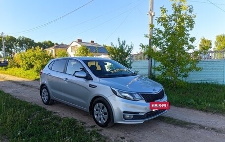 KIA Rio III рестайлинг, 2016 год, 1 050 000 рублей, 2 фотография