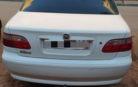 Fiat Albea I рестайлинг, 2010 год, 300 000 рублей, 4 фотография
