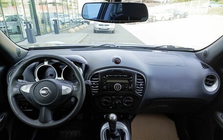 Nissan Juke II, 2013 год, 810 000 рублей, 17 фотография