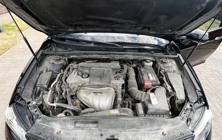 Toyota Camry, 2018 год, 2 090 000 рублей, 11 фотография