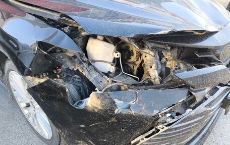 Toyota Camry, 2018 год, 2 090 000 рублей, 25 фотография