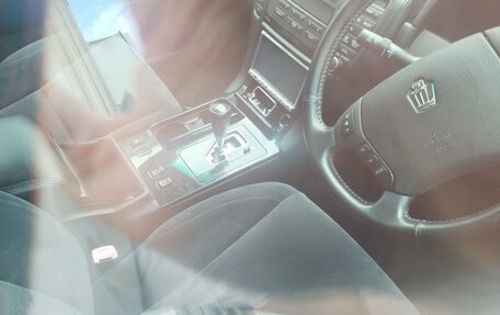 Toyota Crown, 2004 год, 600 000 рублей, 4 фотография