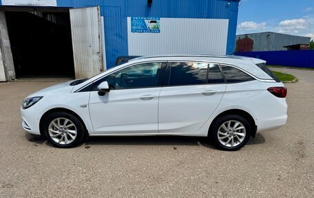 Opel Astra K, 2019 год, 1 400 000 рублей, 4 фотография