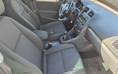 Volkswagen Golf VI, 2010 год, 750 000 рублей, 4 фотография