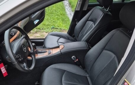 Mercedes-Benz E-Класс, 2008 год, 1 390 000 рублей, 8 фотография