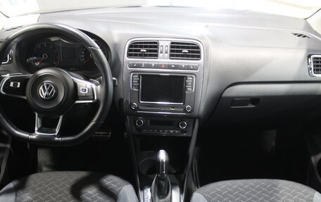 Volkswagen Polo VI (EU Market), 2018 год, 1 319 000 рублей, 6 фотография