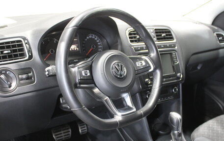Volkswagen Polo VI (EU Market), 2018 год, 1 319 000 рублей, 5 фотография