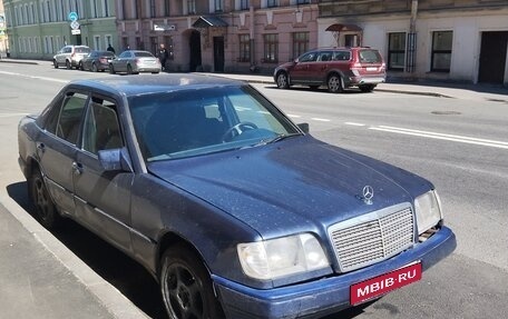 Mercedes-Benz E-Класс, 1994 год, 247 000 рублей, 1 фотография