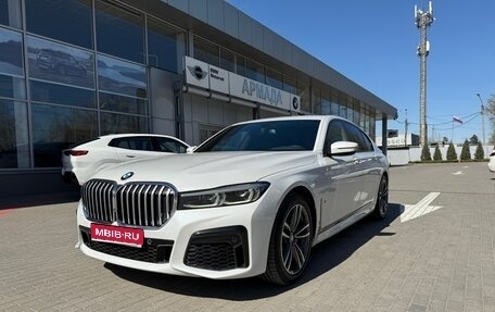 BMW 7 серия, 2019 год, 5 800 000 рублей, 1 фотография