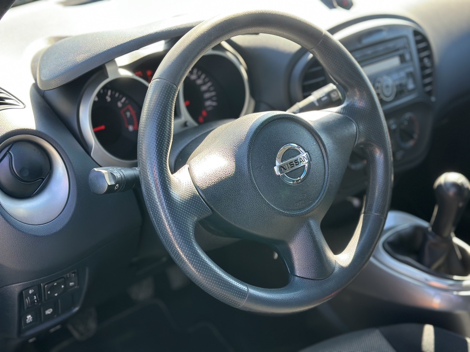 Nissan Juke YF15, 2011 год, 880 000 рублей, 15 фотография