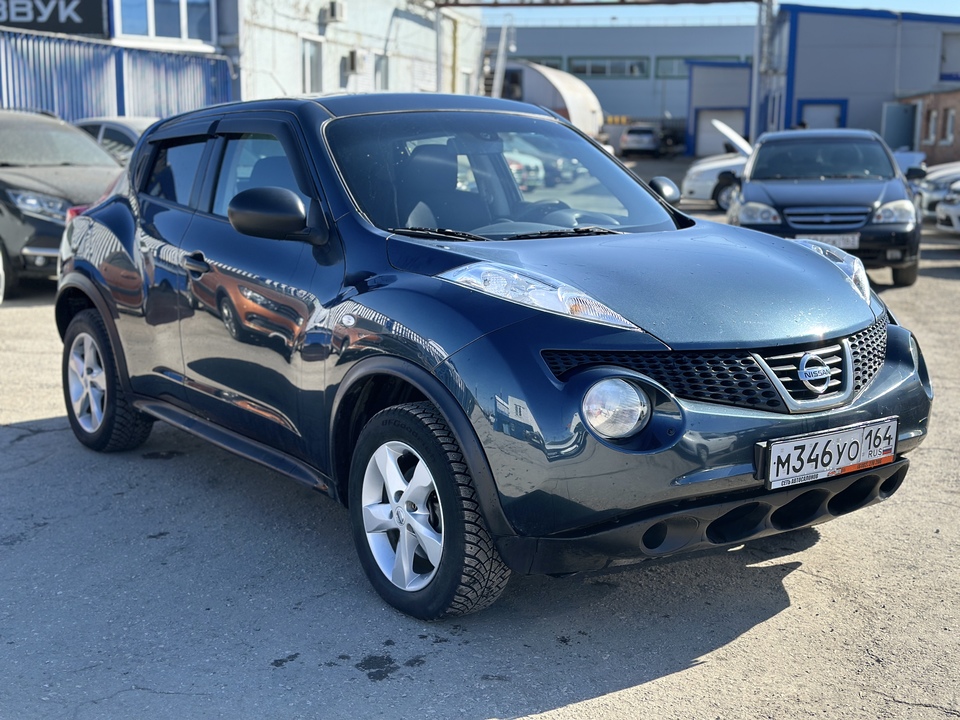 Nissan Juke YF15, 2011 год, 880 000 рублей, 3 фотография