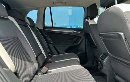 Volkswagen Tiguan II, 2019 год, 2 350 000 рублей, 4 фотография