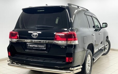 Toyota Land Cruiser 200, 2020 год, 7 690 000 рублей, 4 фотография