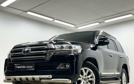 Toyota Land Cruiser 200, 2020 год, 7 690 000 рублей, 7 фотография