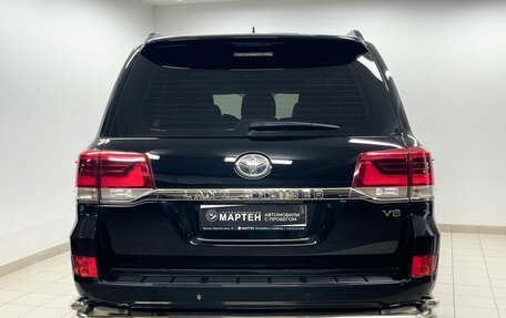 Toyota Land Cruiser 200, 2020 год, 7 690 000 рублей, 5 фотография