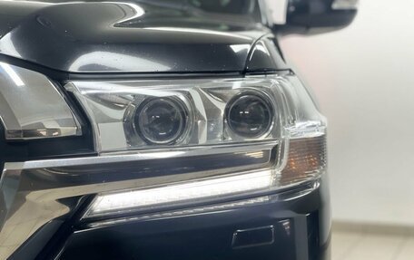 Toyota Land Cruiser 200, 2020 год, 7 690 000 рублей, 8 фотография